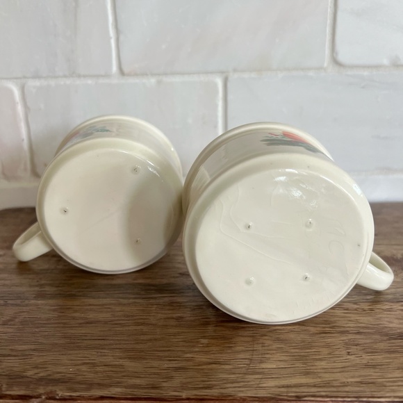 Vintage Ceramic Red Cardinal Mugs Set of 2 - Picture 5 of 7